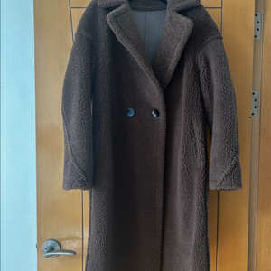 진도 양가죽 무스탕 테디베어 코트 리버시블 / 막스마라 마시모두띠 막스마라 아크네 토템 한섬 코스