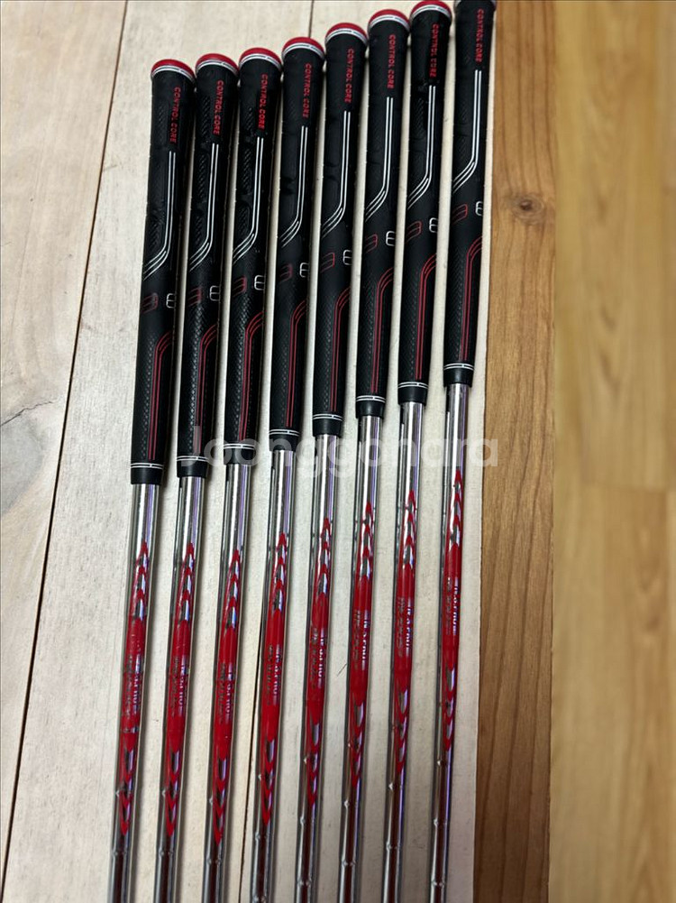 브릿지스톤 V300 7세대 아이언 세트--2