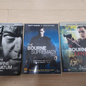 본 시리즈 3편 DVD 일괄로 판매합니다.