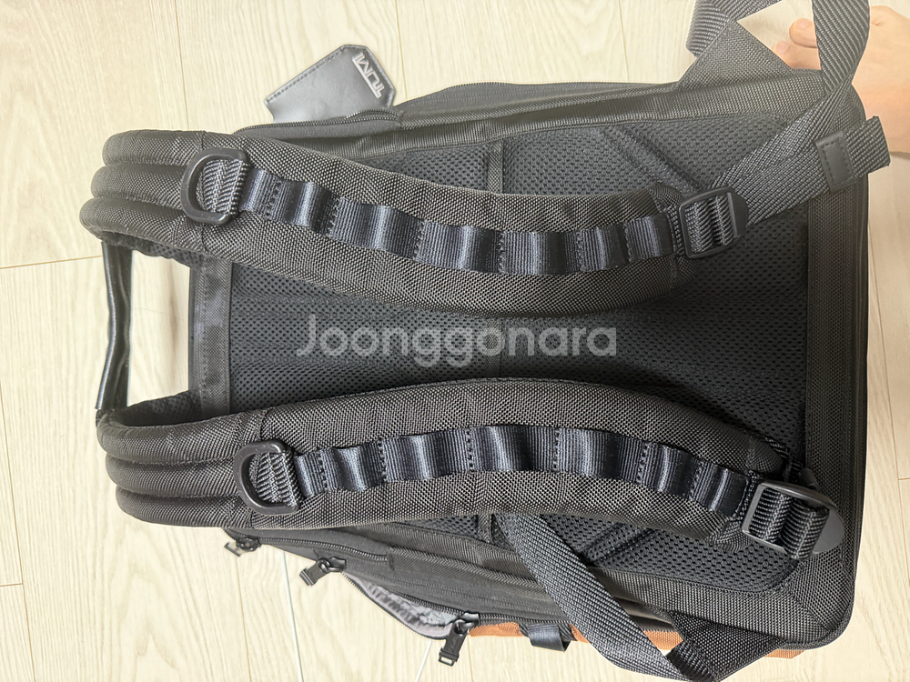 투미 알파브라보 네비게이션 백팩 블랙 오닉스--3