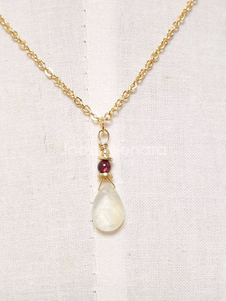 청포도빛 프레나이트 목걸이--2