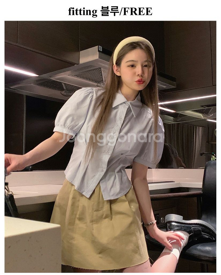 하늘색 퍼프 플리츠 블라우스--1