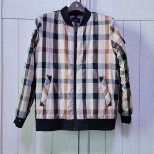 닥스키즈 150(13y) 체크 패턴 바람막이 경량패딩 자켓 점퍼