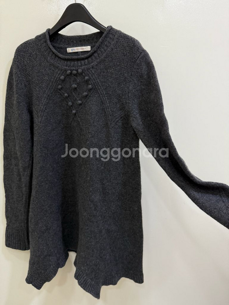 기비비드스톡홀롬 그레이 스웨터 정품--1