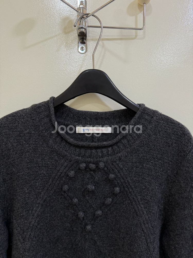 기비비드스톡홀롬 그레이 스웨터 정품--3