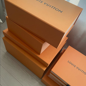 구찌 루이비통 에르메스 상자