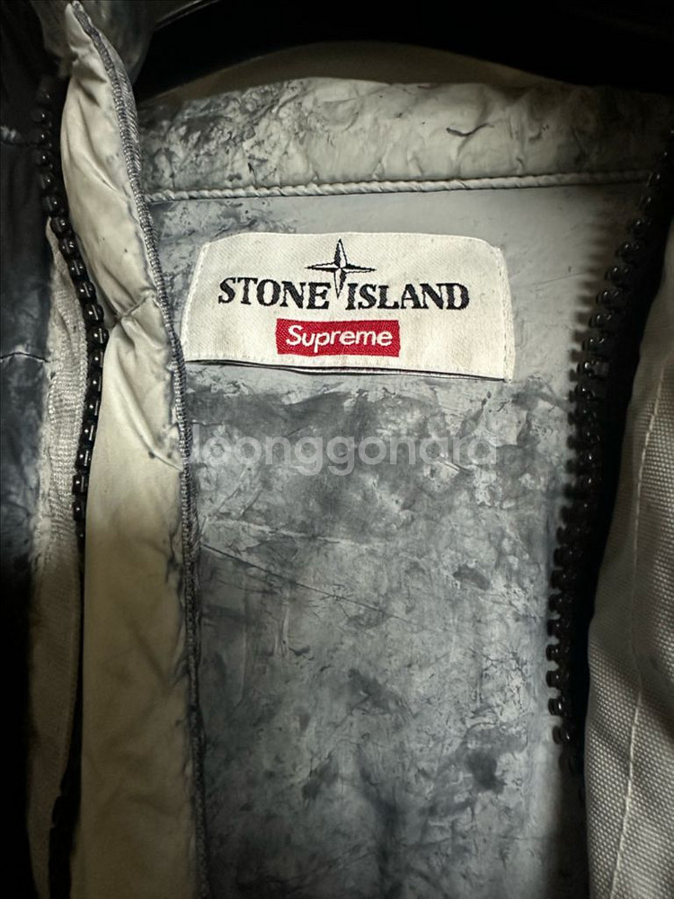 (L) 슈프림 x 스톤아일랜드 크링클랩스 다운 패딩 블랙--2