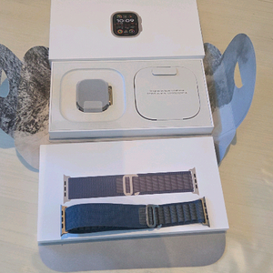 애플워치 울트라 2 티타늄 + 알파인루프 L 판매합니다