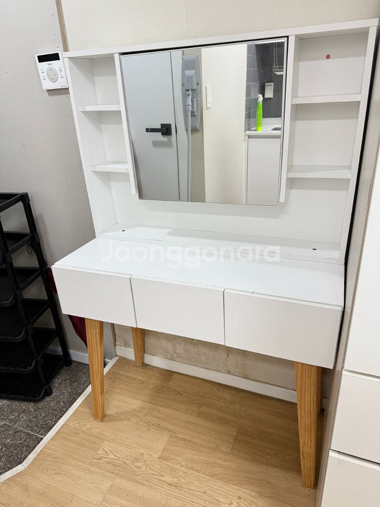 화이트 화장대--0