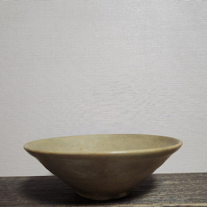 골동품 고려시대 초기 고려청자 햇무리굽 다완