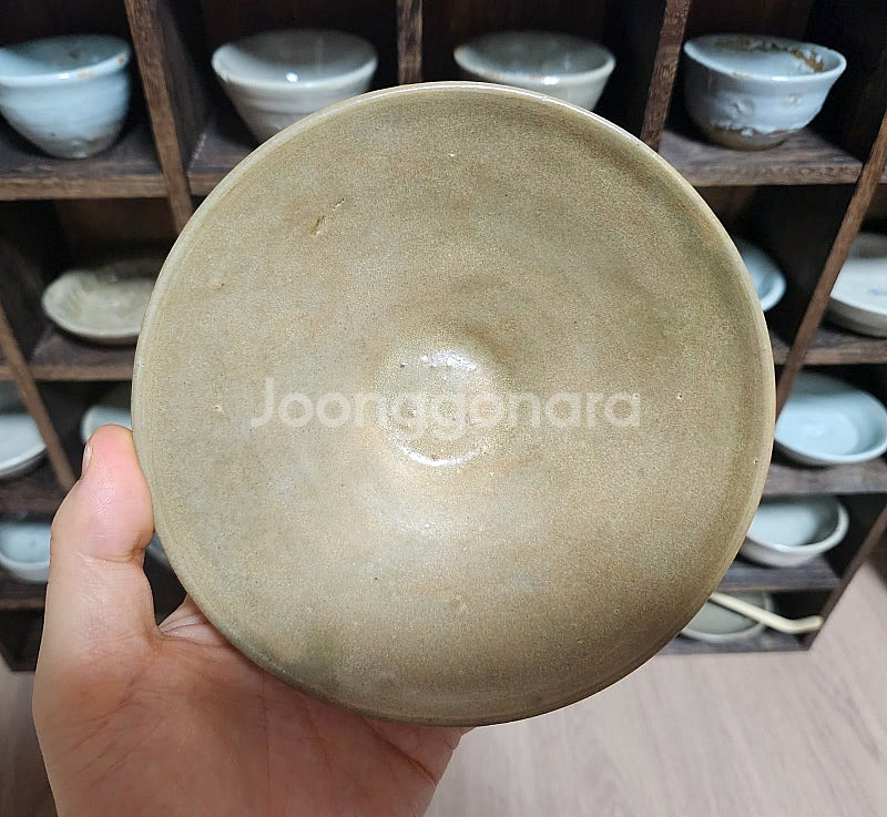 골동품 고려시대 초기 고려청자 햇무리굽 다완--1