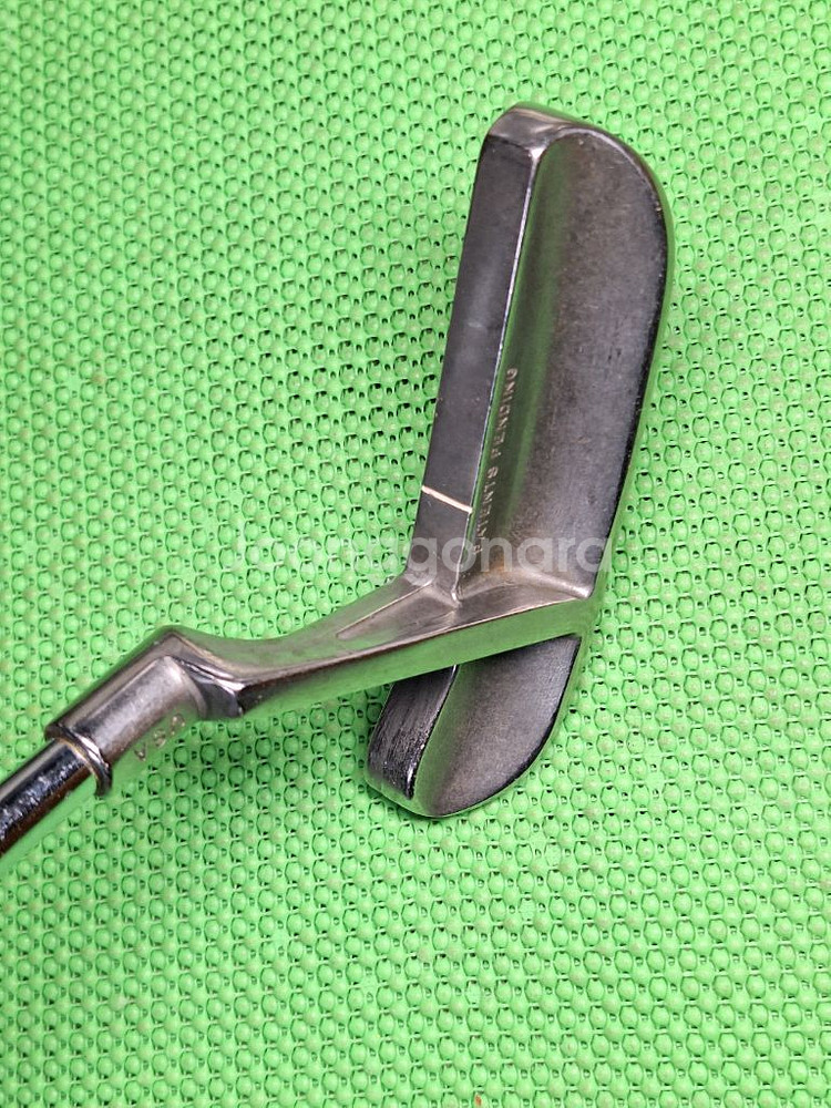 HUSTLER 엔틱 퍼터--1