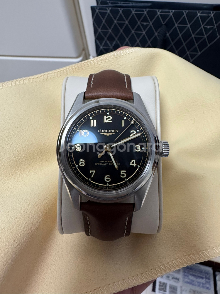 론진 스피릿 파일럿 39mm 새제품급--0