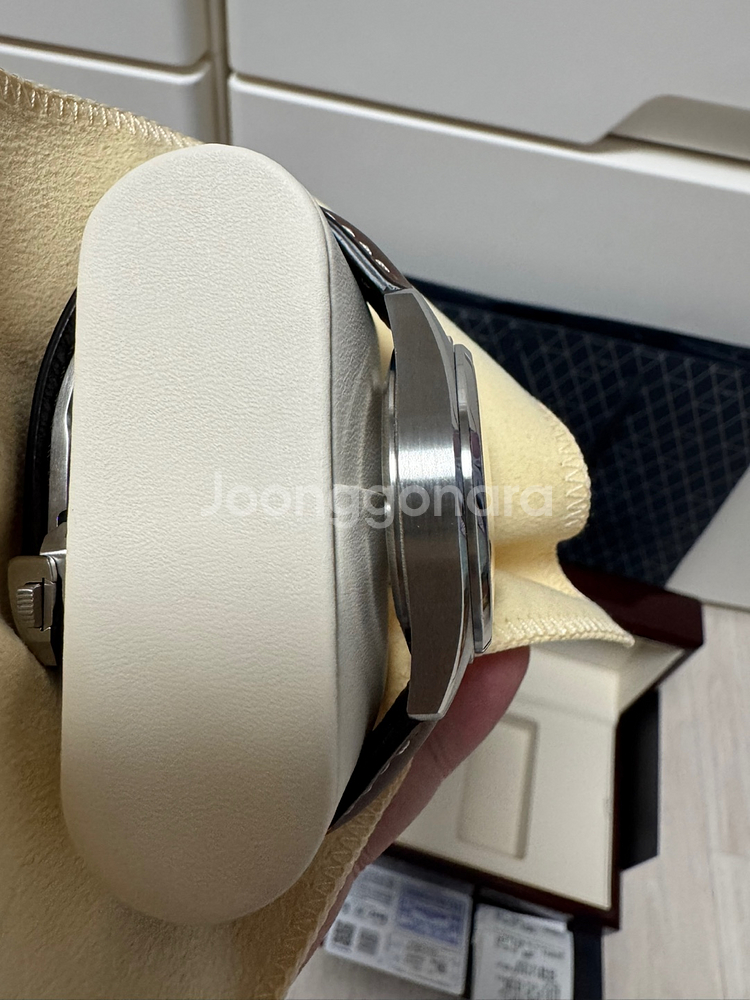 론진 스피릿 파일럿 39mm 새제품급--3