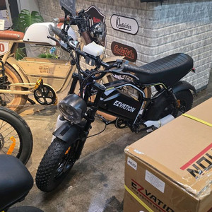 새상품 없어서 못산다는 그물건! 슬릭미니자토바이