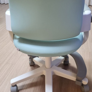 일룸 아이러너 학습의자 이미지