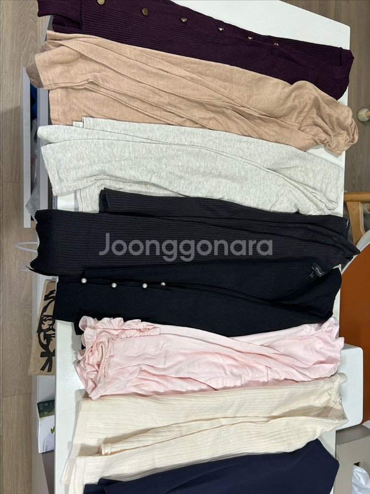 앤테일러 등 여성 니트 스웨터 16벌 거의 새상품!--4