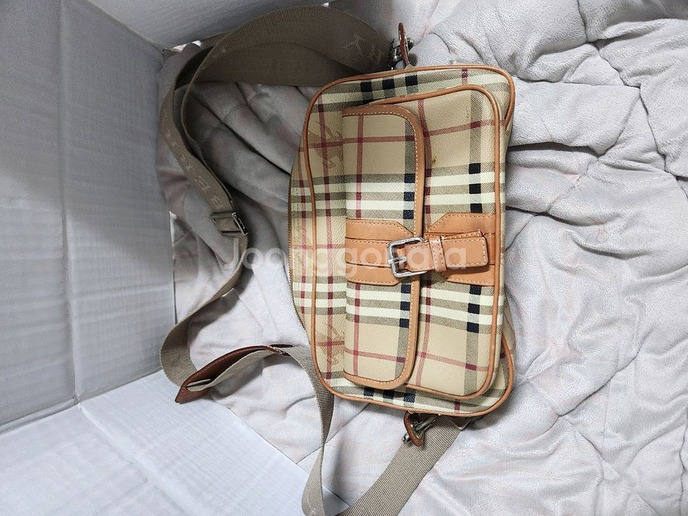 체크 패턴 크로스백--0