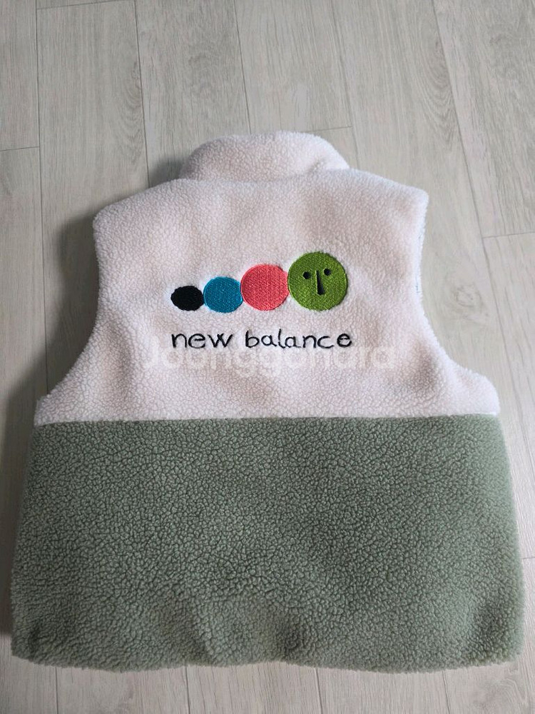 뉴발란스키즈 리버서블 조끼패딩100--1