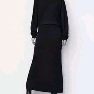 자라 하이넥 니트 롱 원피스 66-77사이즈