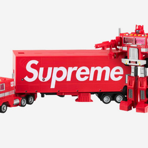 슈프림 트랜스포머 옵티머스 프라임 피규어