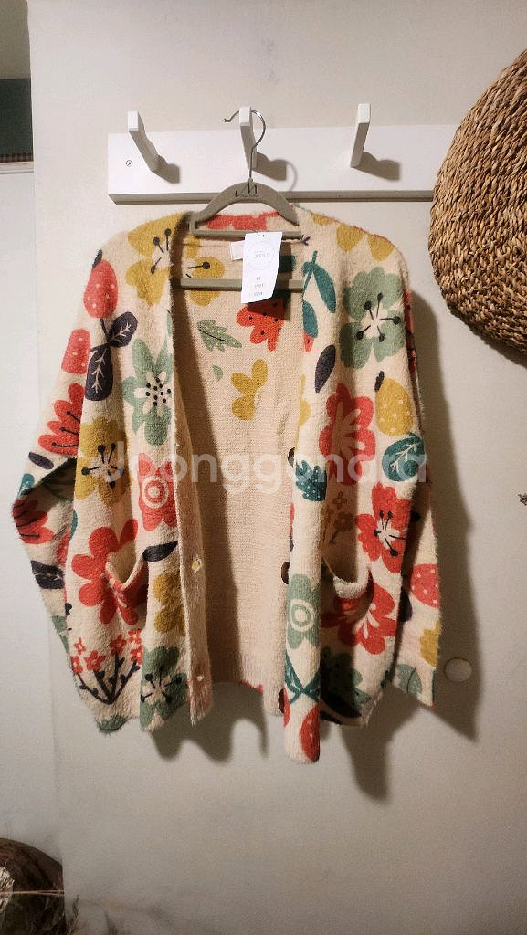 [free]캐시미어20 플라워 패턴 가디건--0