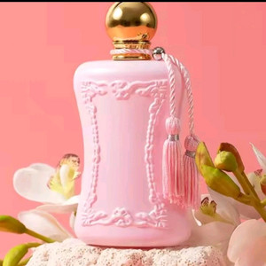 여성향수/100ml/박스채 새상품