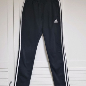 아디다스 마샬아츠 기모트레이닝팬츠. 블랙. S(90)사이즈