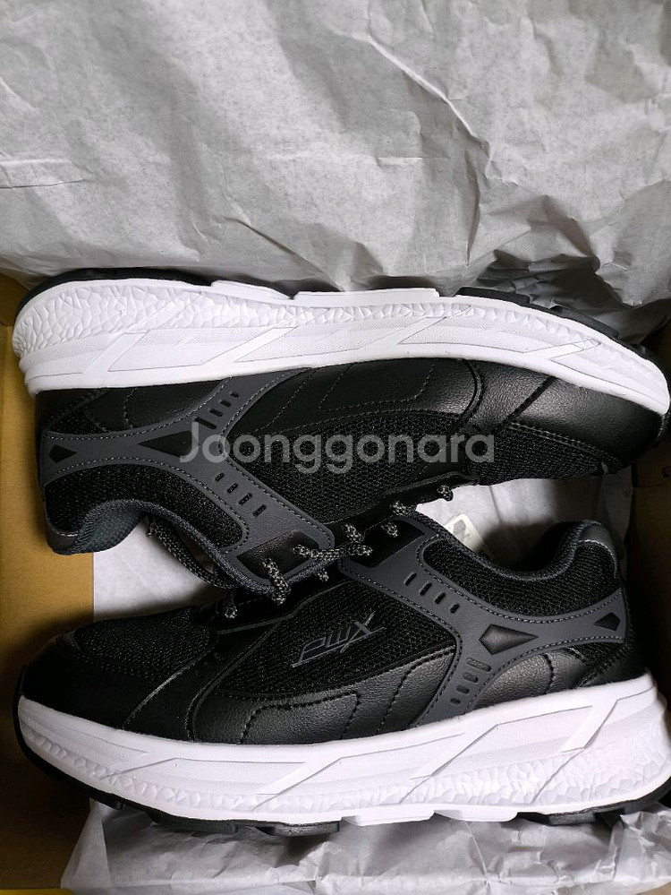 (새상품)런닝화 255 운동화 프로월드컵--1