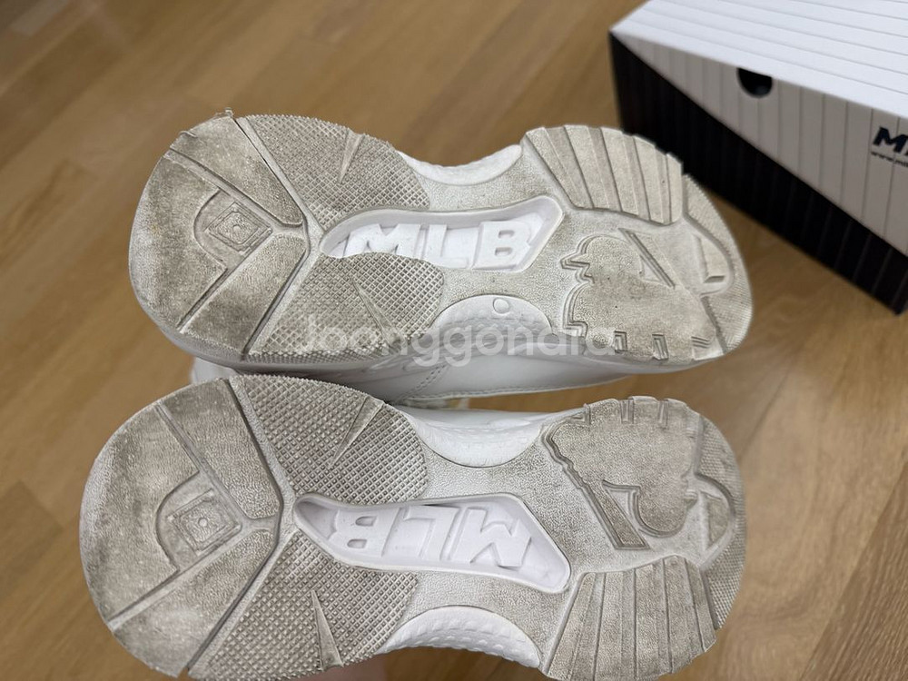 mlb키즈 패딩 방한부츠 220 팝니다.--6