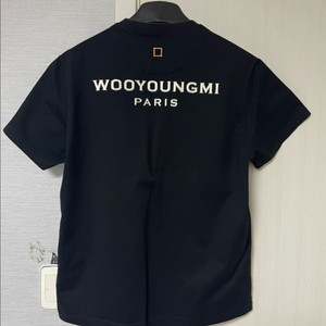 [46] 우영미 블랙 백로고 반팔 티셔츠