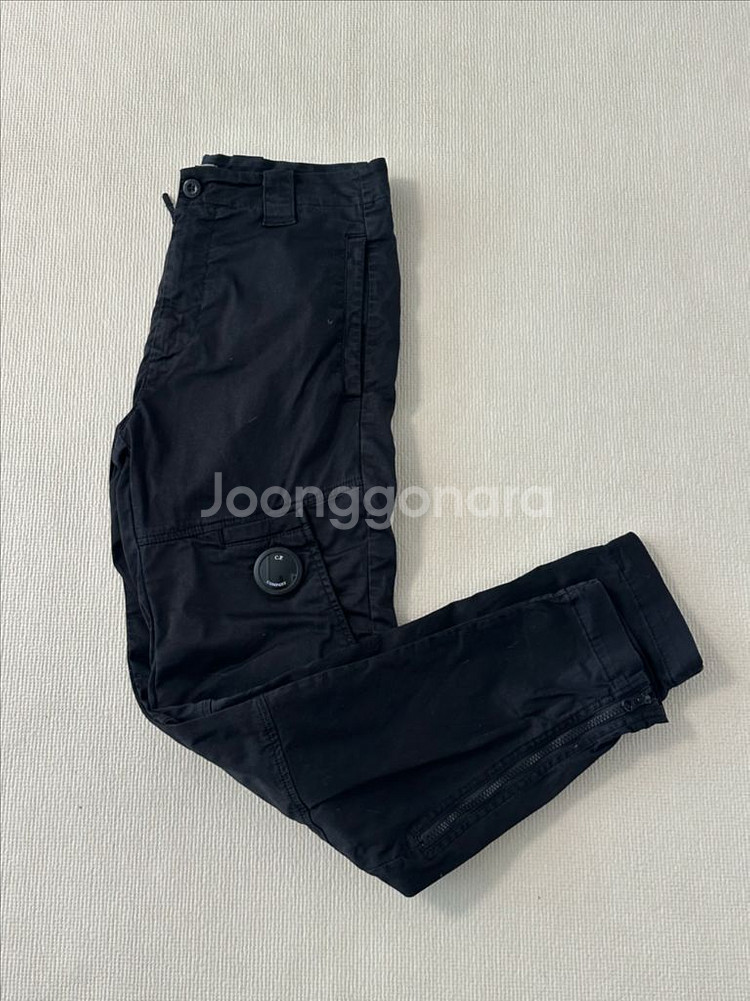 44) 정품 레귤러 CP컴퍼니 렌즈 카고 조거 팬츠--5