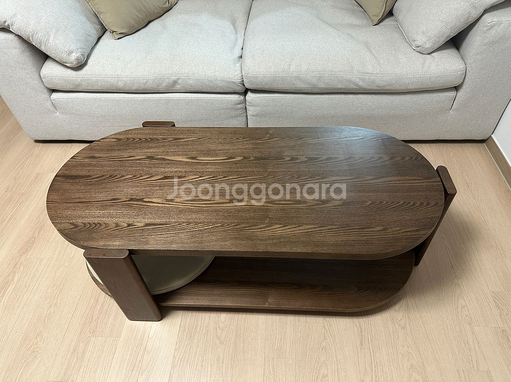 까사미아 몽스 티 테이블--1