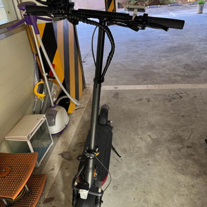 전동킥보드 아이나비 로드기어 gt s2000