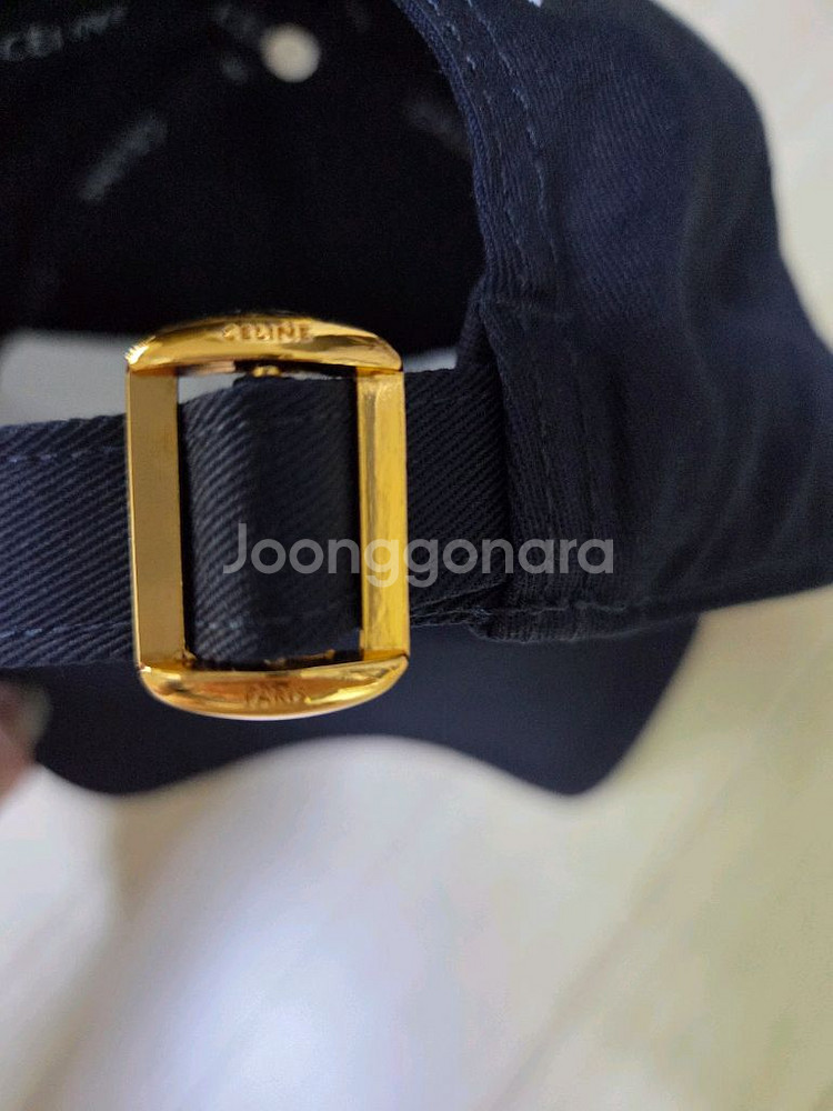 셀린느 로고 볼캡 신상 팝니다. 새상품--3