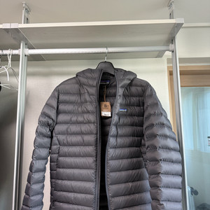 파타고니아 다운 스웨터 포지그레이 XL 새상품