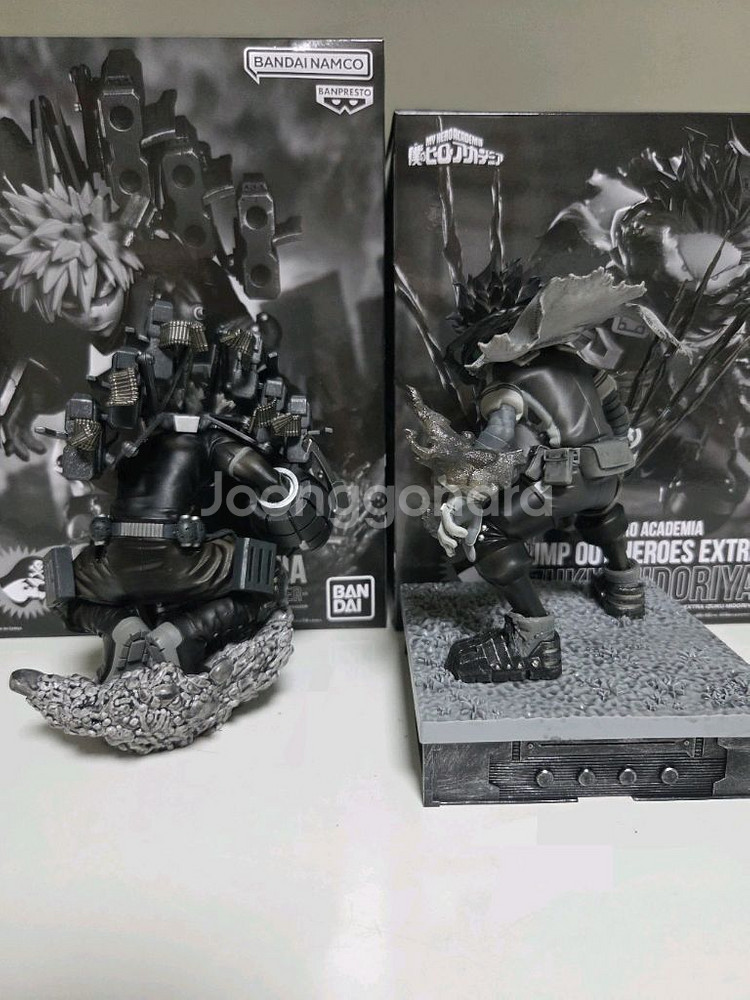 나히아 GIGA점프 한정 미도리아+바쿠고 피규어--1