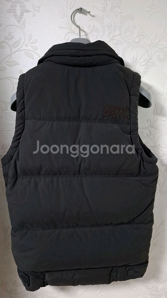 슈퍼드라이 여성 다운패딩 베스트 90 Academy Gilet--3
