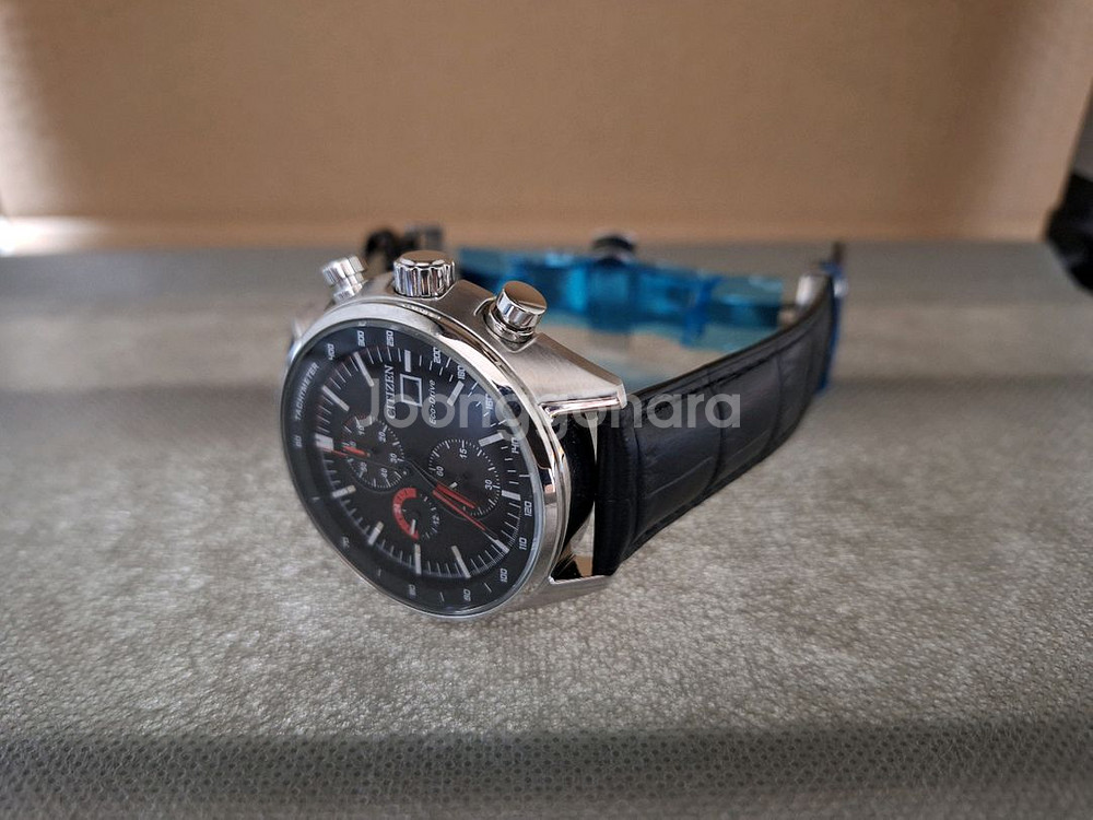 시티즌 에코드라이브 크로노그래프 시계판매합니다--1