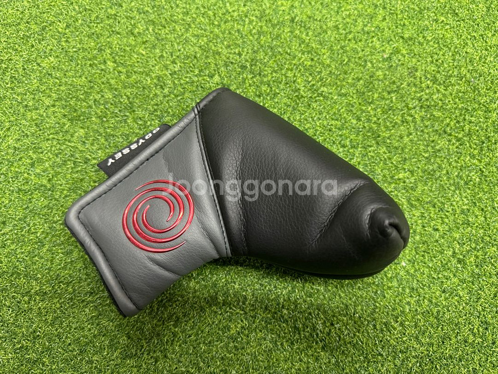 오디세이 트라이핫 5K 더블와이드 34인치 중고 퍼터 판매--5