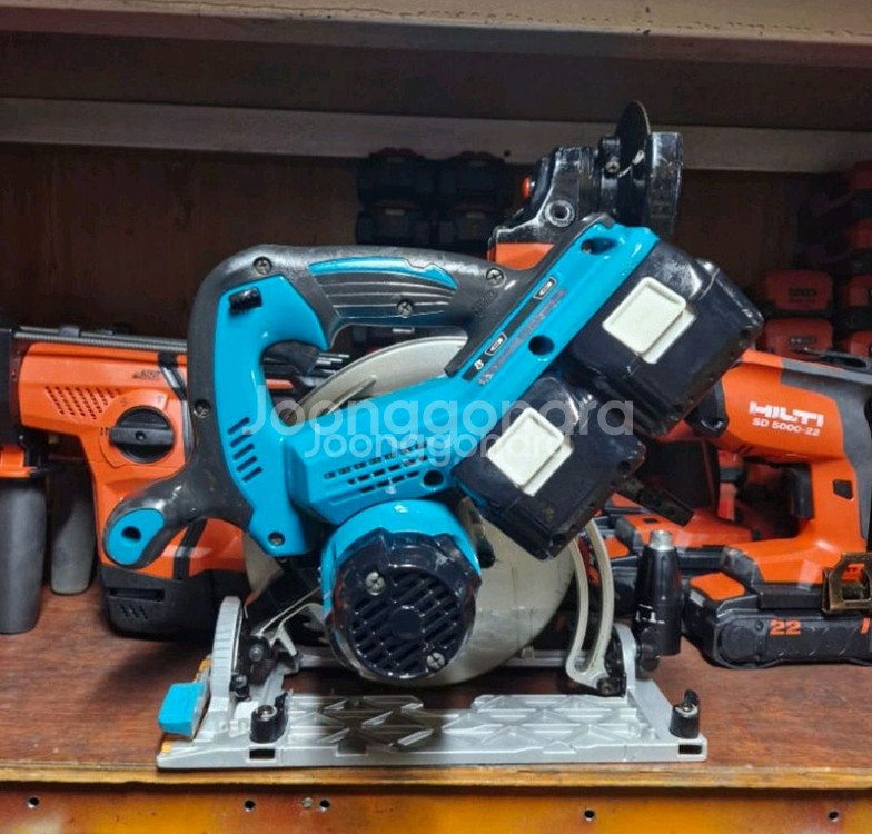 마끼다충전원형톱DHS710스킬본체만.민트급.S급.--6