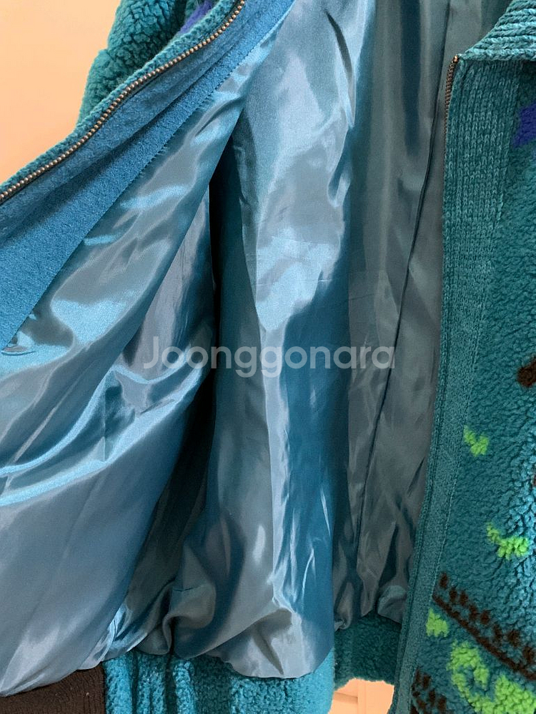 베네통 콜린 니트 점퍼 42사이즈(55)--4