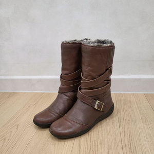 주띠 여성부츠 220~225 20만원대