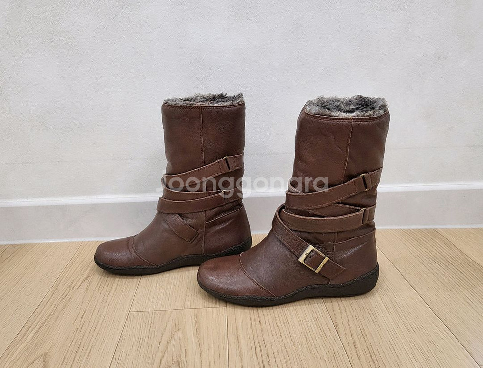 주띠 여성부츠 220~225 20만원대--2