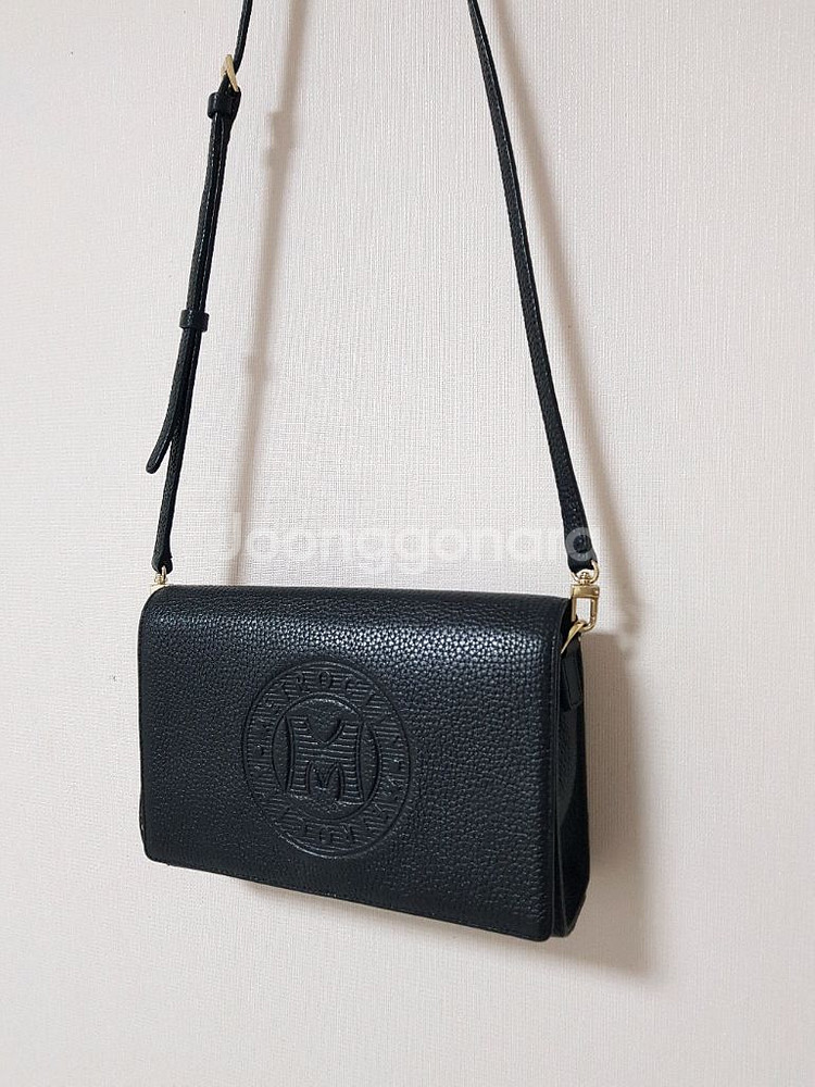 메트로시티 크로스백 ㅡ거의 새제품--3