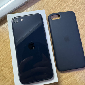 새거 아이폰SE3 블랙 256GB 배터리 성능100%