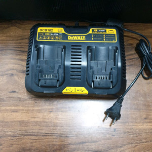 디월트듀얼충전기DCB102 12V-20V 2구충전기