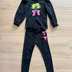 베베베베 플라워리본 셋업 M사이즈