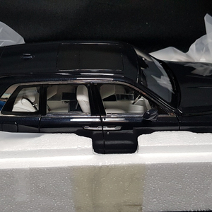 교환 1:18 켕파이 롤스로이스 컬리넌 일반>블랙배지