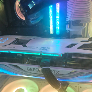 RTX4080 AMP AIRO WHITE